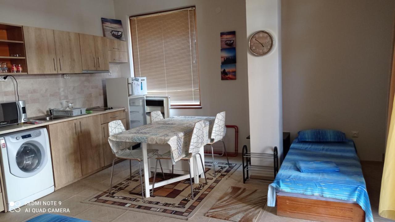 Desi House 101 Cozy Studio Nessebar Luaran gambar